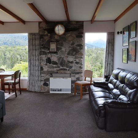 Glendale River View Manapouri Exterior foto