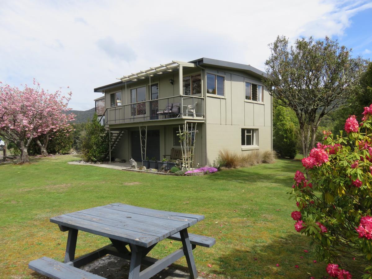 Glendale River View Manapouri Exterior foto